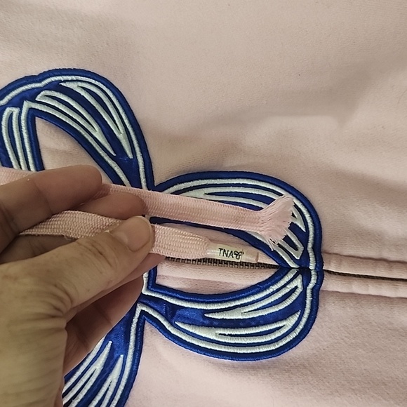 TNA Sportswear Hoodie, Pink with Blue emblem. Sz XL ( fits like medium large.) - Picture 5 of 5